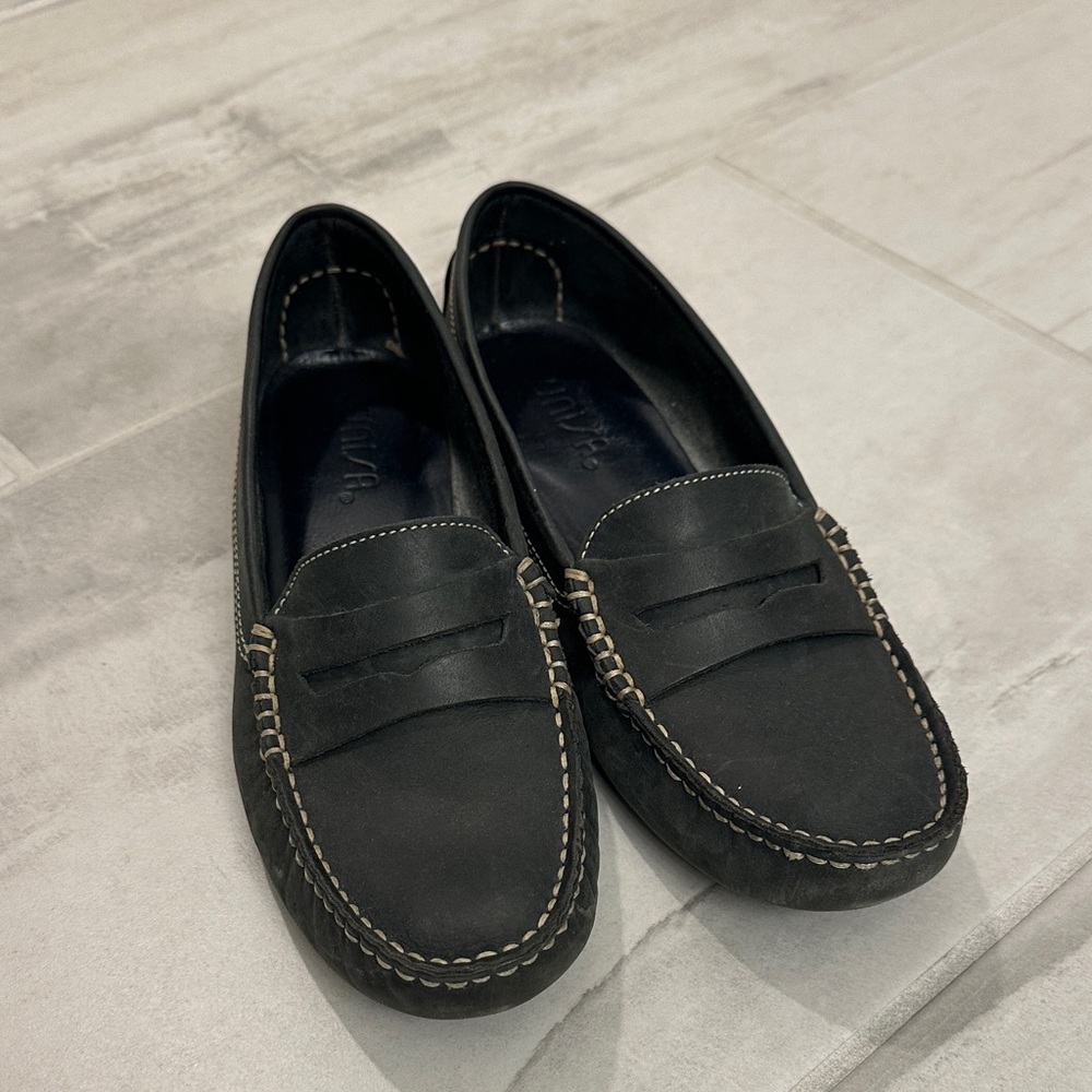 Unisa Made In Brazil Women’s Loafer size 7.5